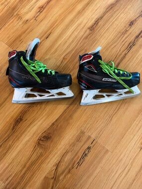 Bauer Vapor Hockey Skates Size 5.5 (Junior) – LS Edge Blades, Good Condition